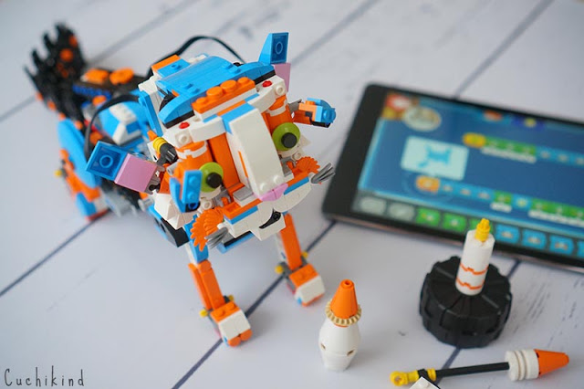lego boost Katze