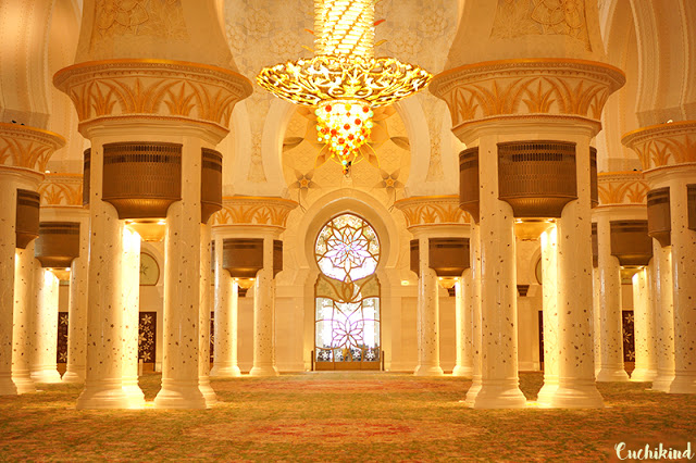 Shahid Zayed Moschee